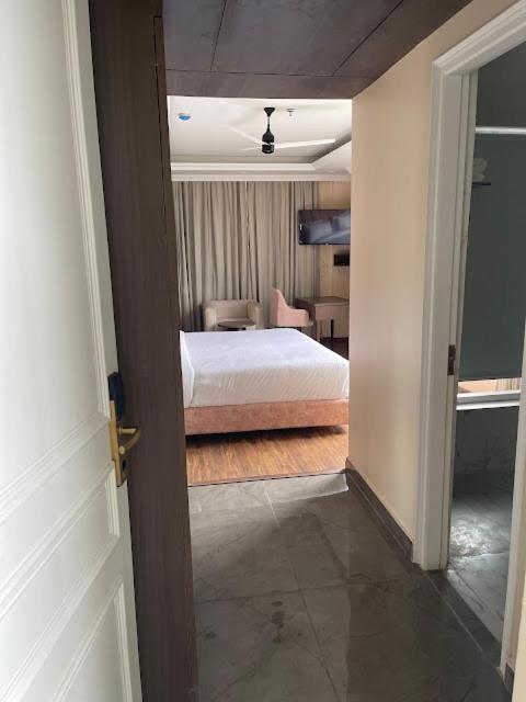 Claret Inn & Suite Dalhousie Ngoại thất bức ảnh